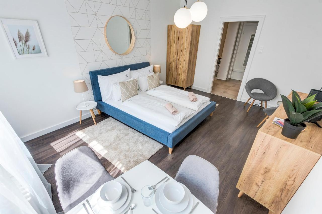 D.Five Harmony Studio At Vaci Street Lägenhet Budapest Exteriör bild